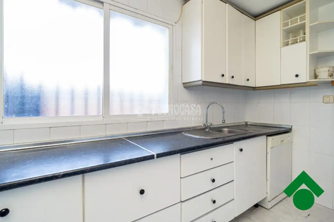 Cocina de Casa adosada en venta en Maracena con Aire acondicionado, Calefacción y Terraza