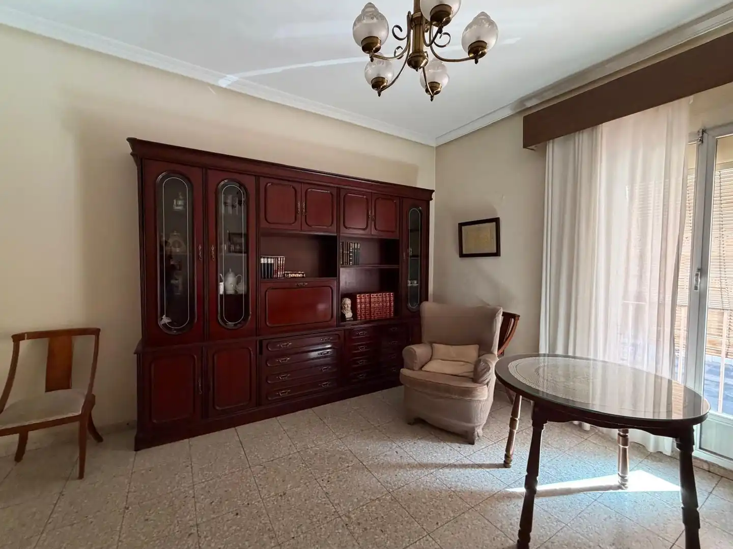 Sala d'estar de Pis en venda en Cáceres amb Terrassa, Moblat i Balcó