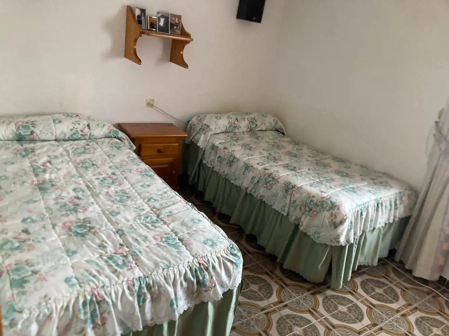 Bedroom of Detached homes for sale in Argés  with Heating, Private garden and Terrace