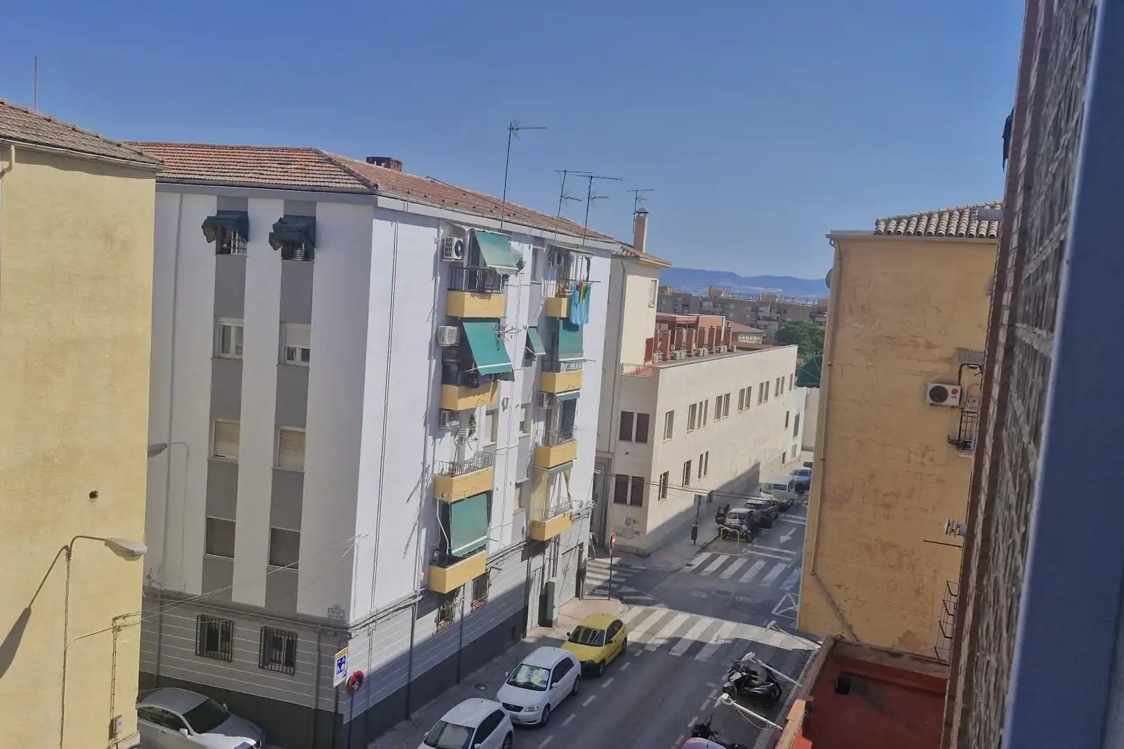 Exterior view of Flat for rent in Granada  with Furnished and Balcony