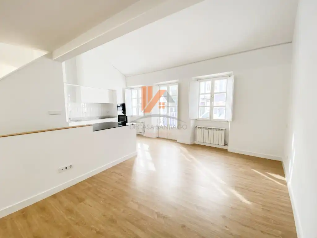 Vista exterior de Casa adosada en venta en Santiago de Compostela  con Balcón