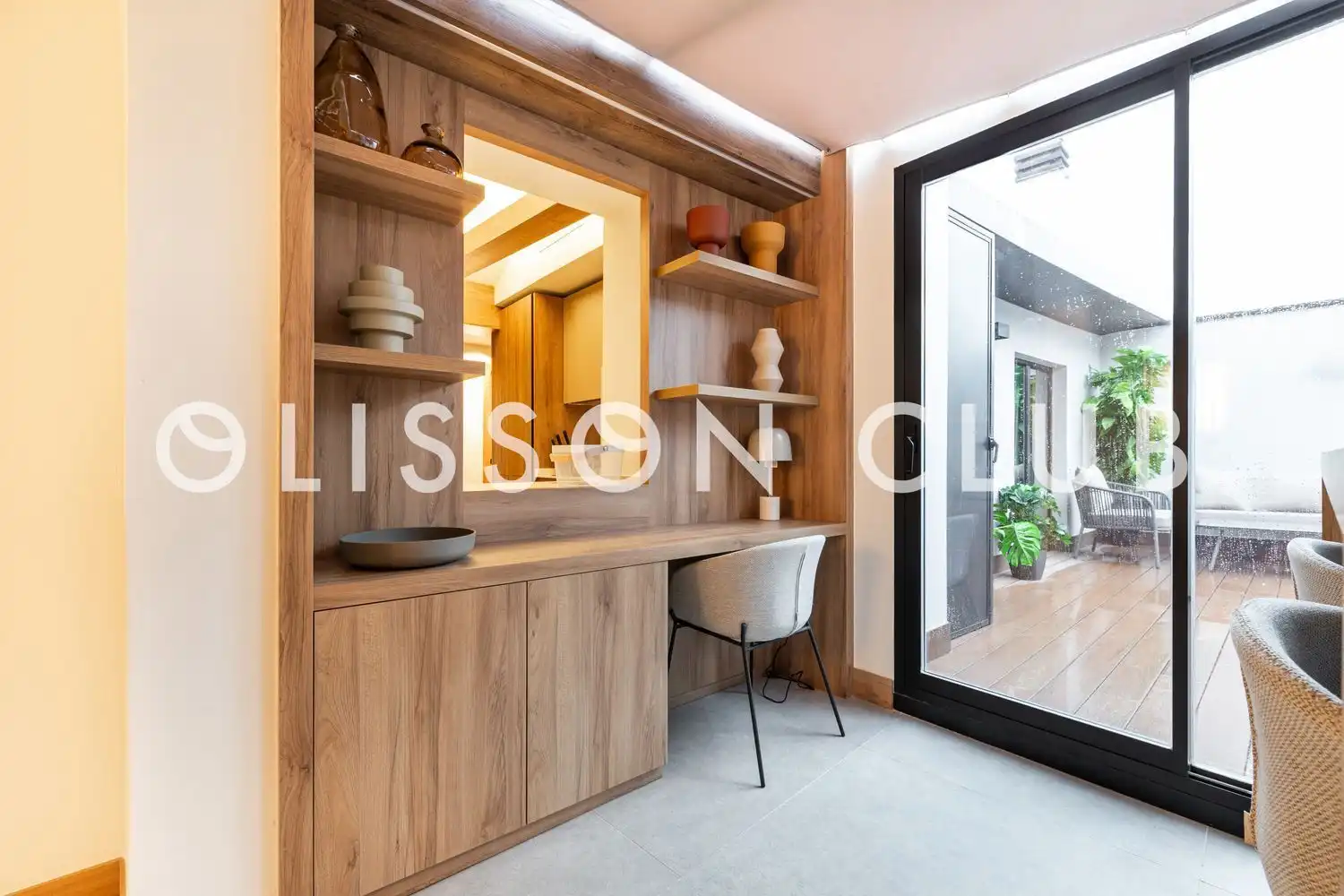 Sala de estar de Ático en venta en  Madrid Capital con Aire acondicionado