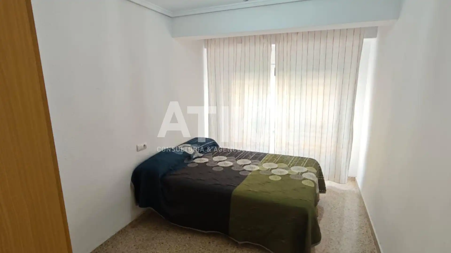 Habitación de Piso en venta en Ontinyent con Aire acondicionado, Calefacción y Trastero