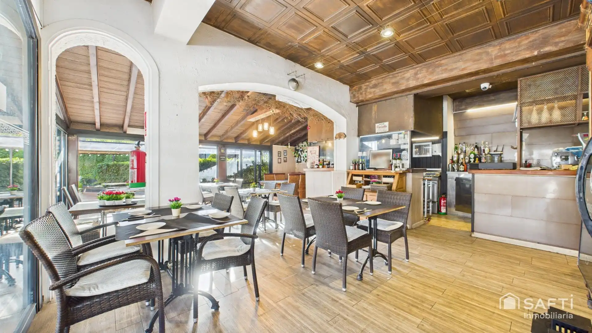 Commercial properties for sale in Calvià  with Air Conditioner