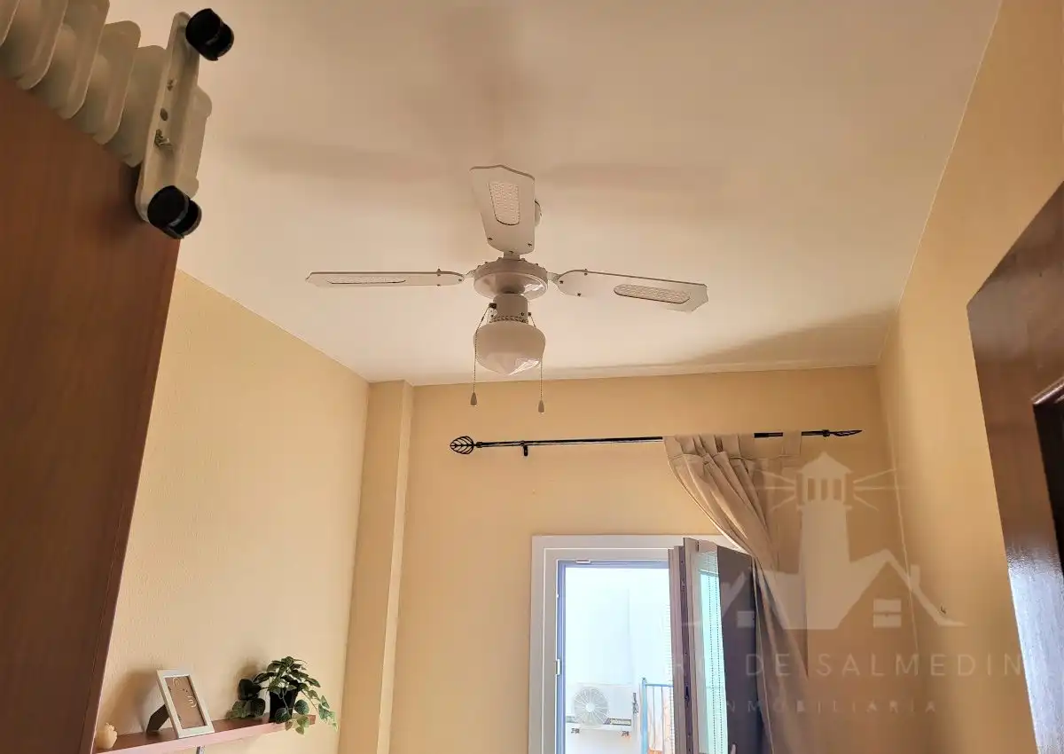 Habitación de Apartamento en venta en Playa de la Regla
