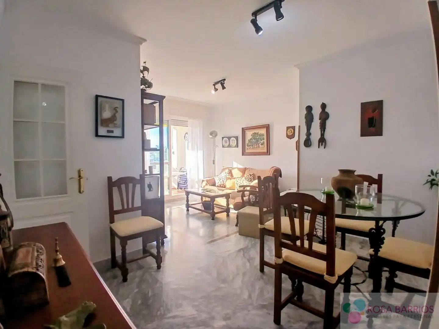 Sala d'estar de Pis de lloguer en Nueva Andalucía