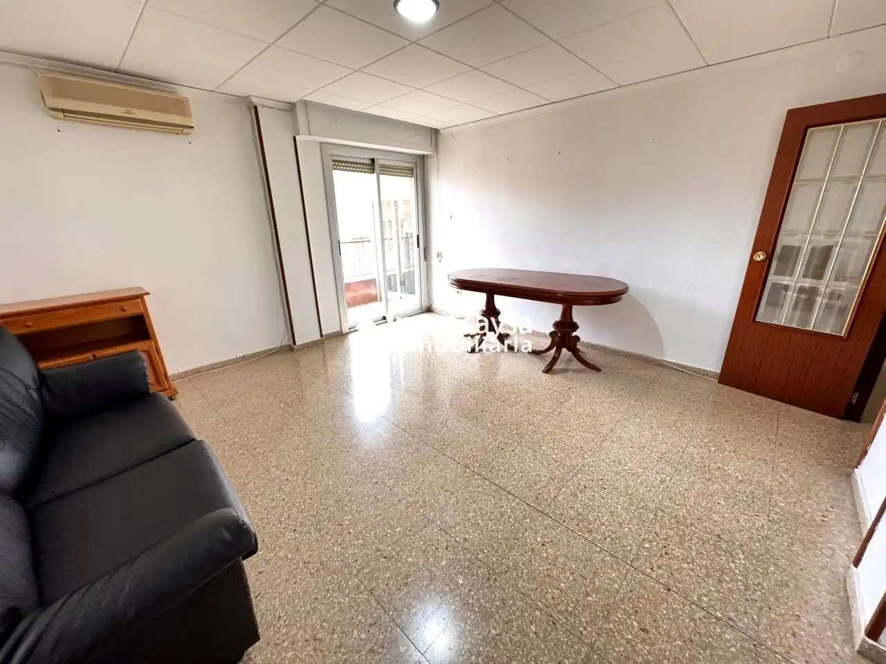 Sala de estar de Piso en venta en Xàtiva con Aire acondicionado, Trastero y Balcón