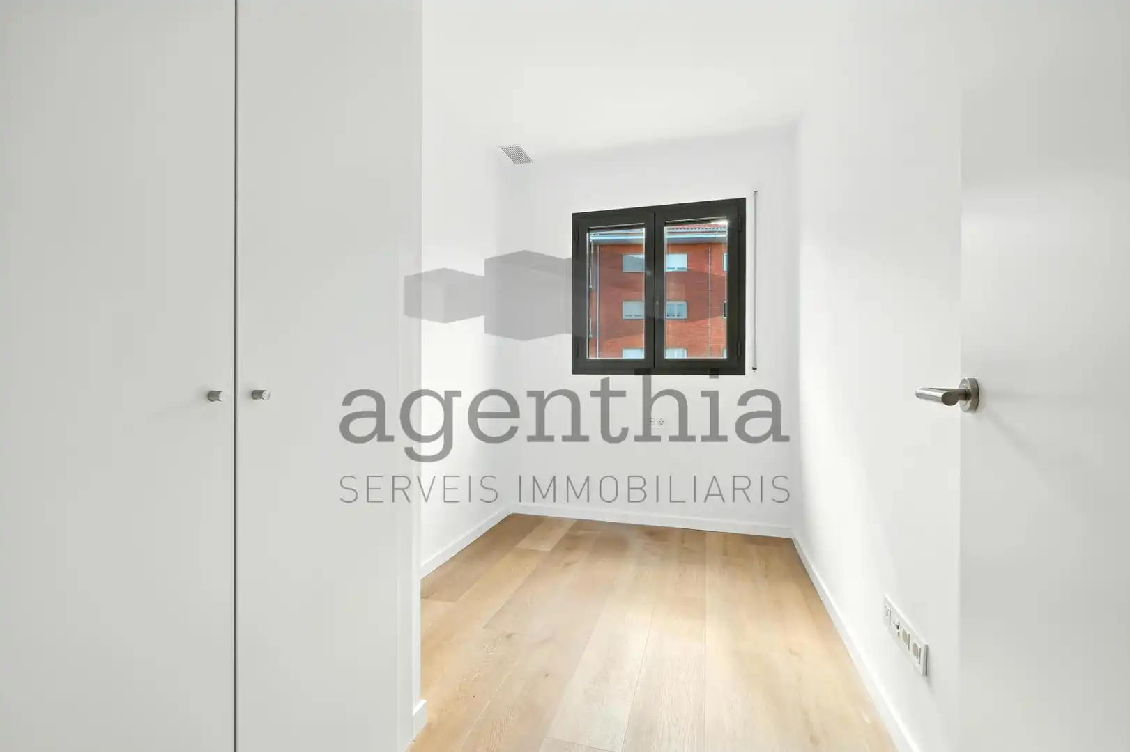 Piso en venta en Carrer Migdia, 124, Eixample Sud – Migdia