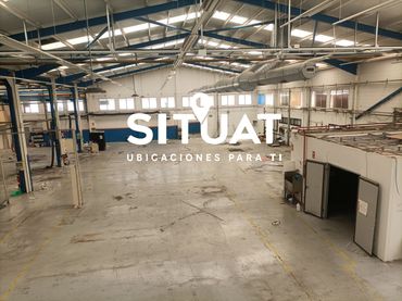 Industrial building to rent in Carrer de la Indústria 3