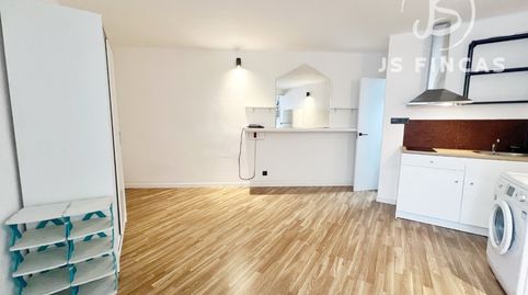 Foto 4 von Wohnung zum Verkauf in Carrer de Josep Serrano, 29, Can Baró, Barcelona Capital
