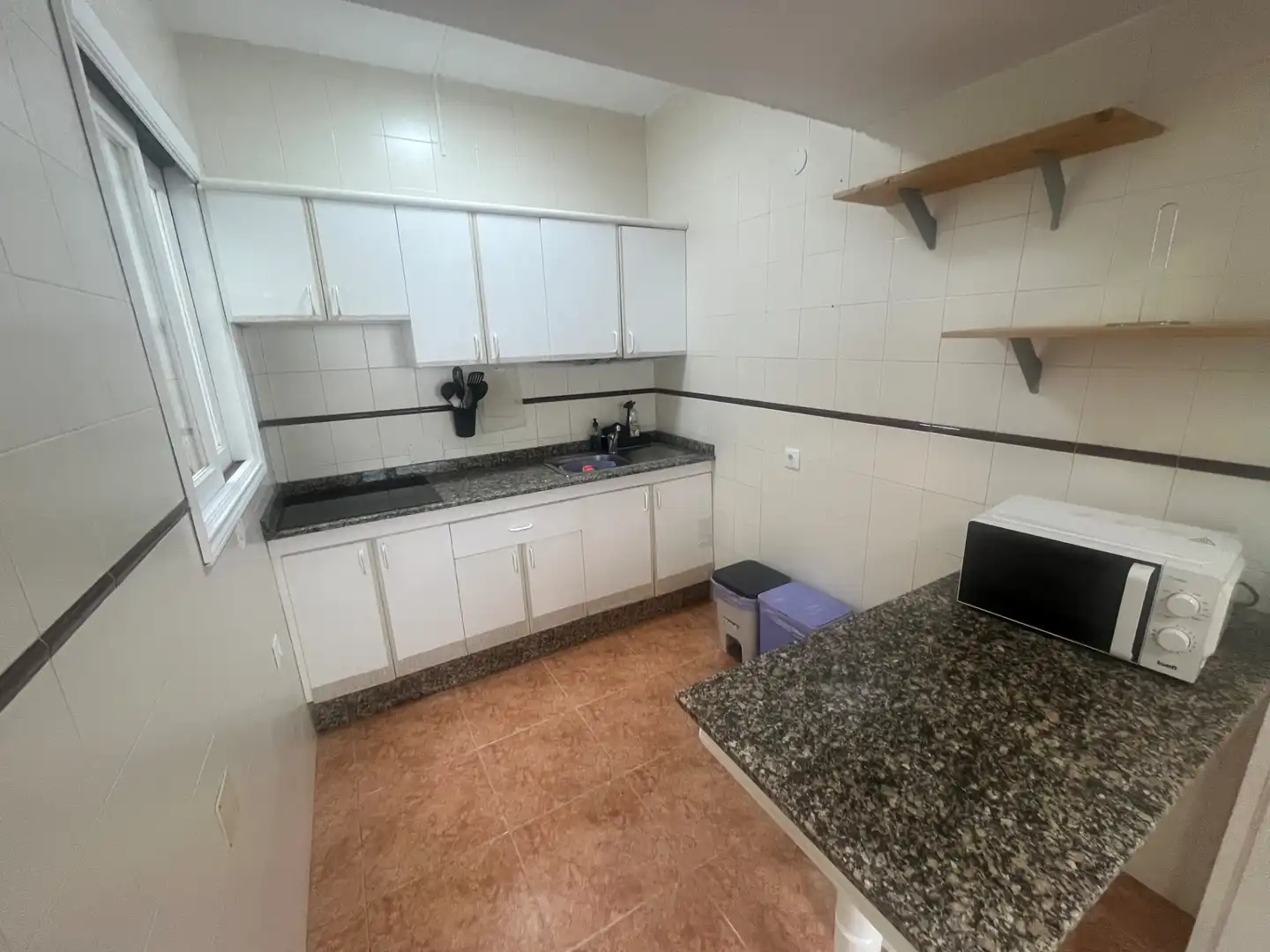 Room in Calle Músico Juan Reyes de Armas, Tafira