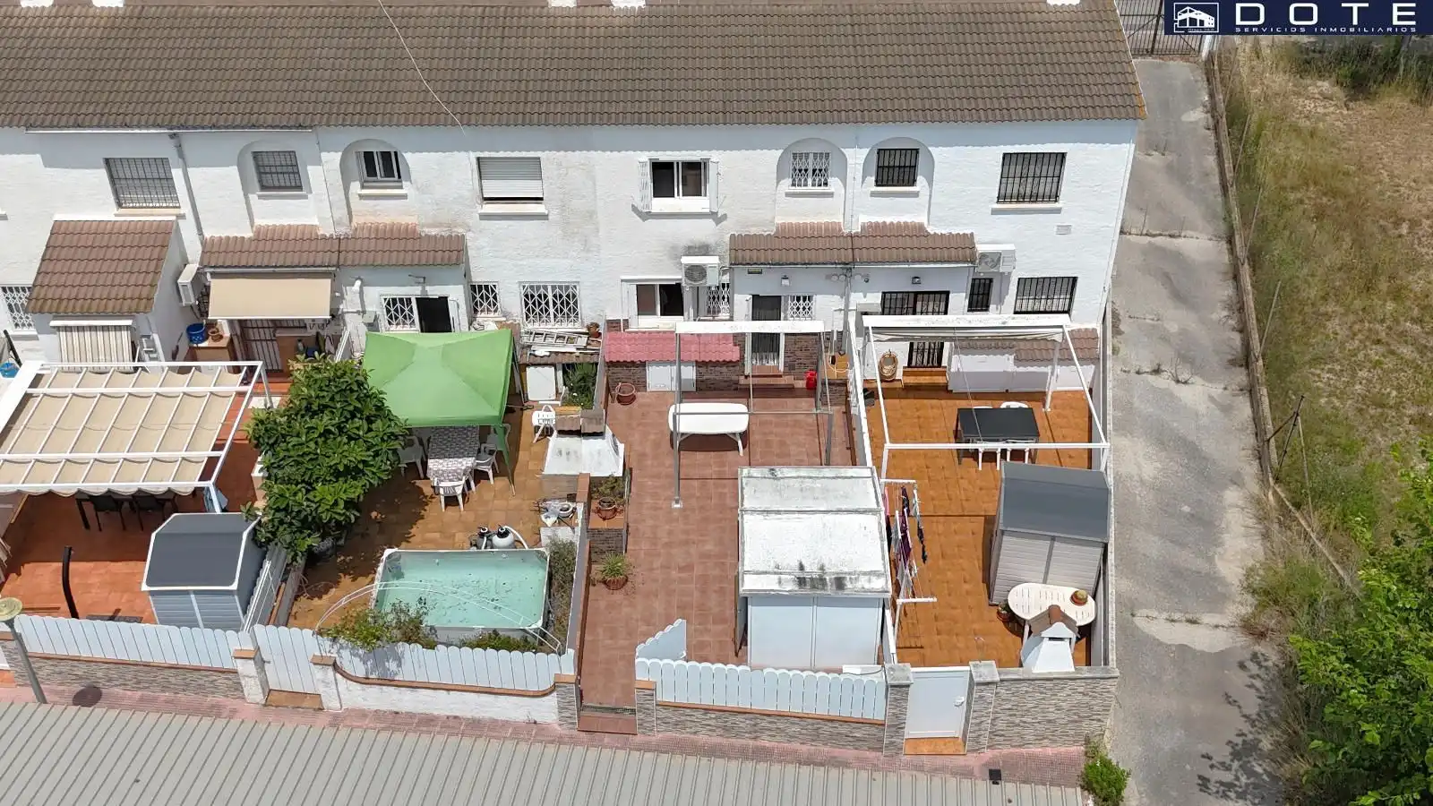 Jardín de Casa adosada en venta en Creixell con Terraza, Trastero y Alarma