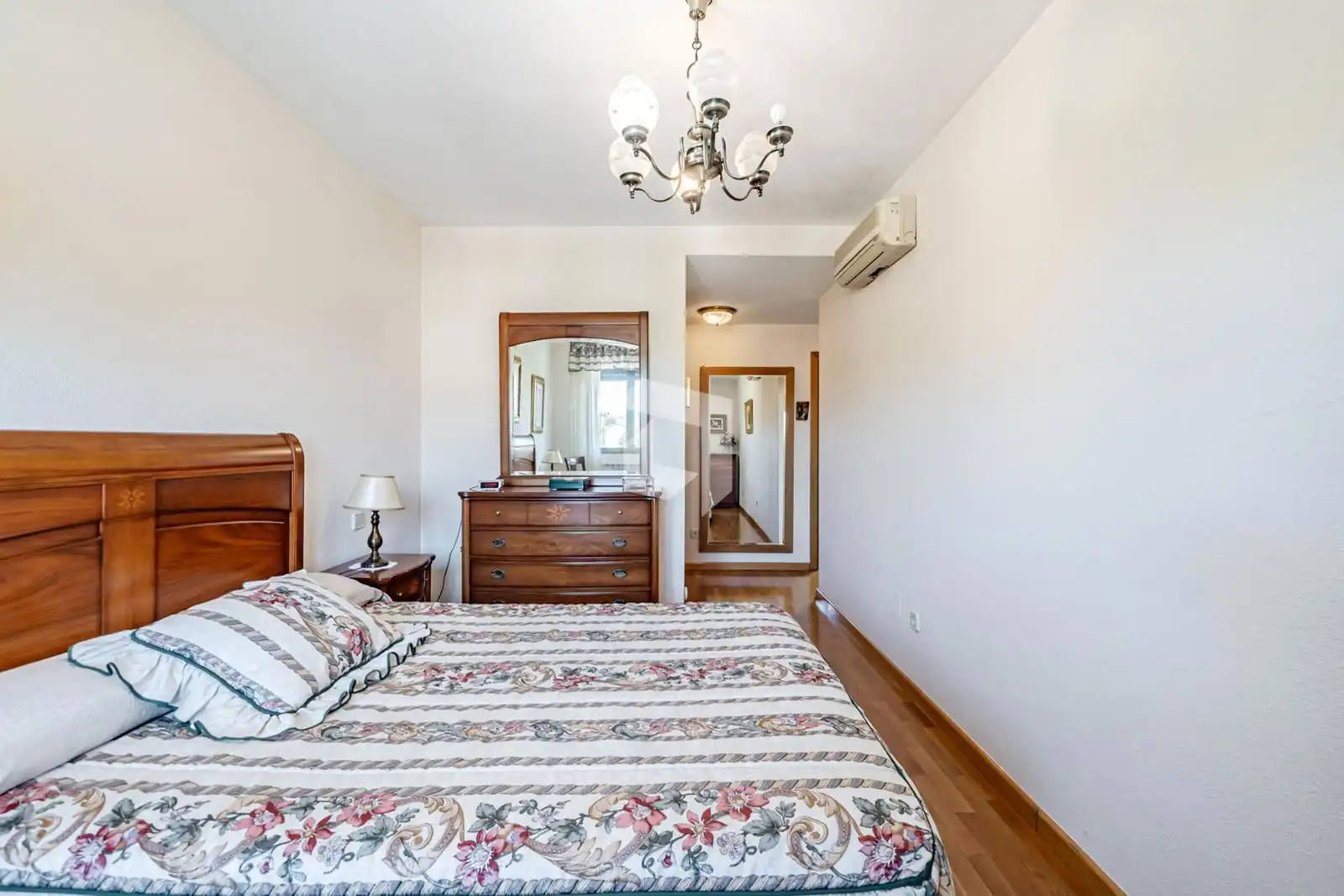 Habitación de Ático en venta en Pozuelo de Alarcón con Aire acondicionado, Calefacción y Terraza