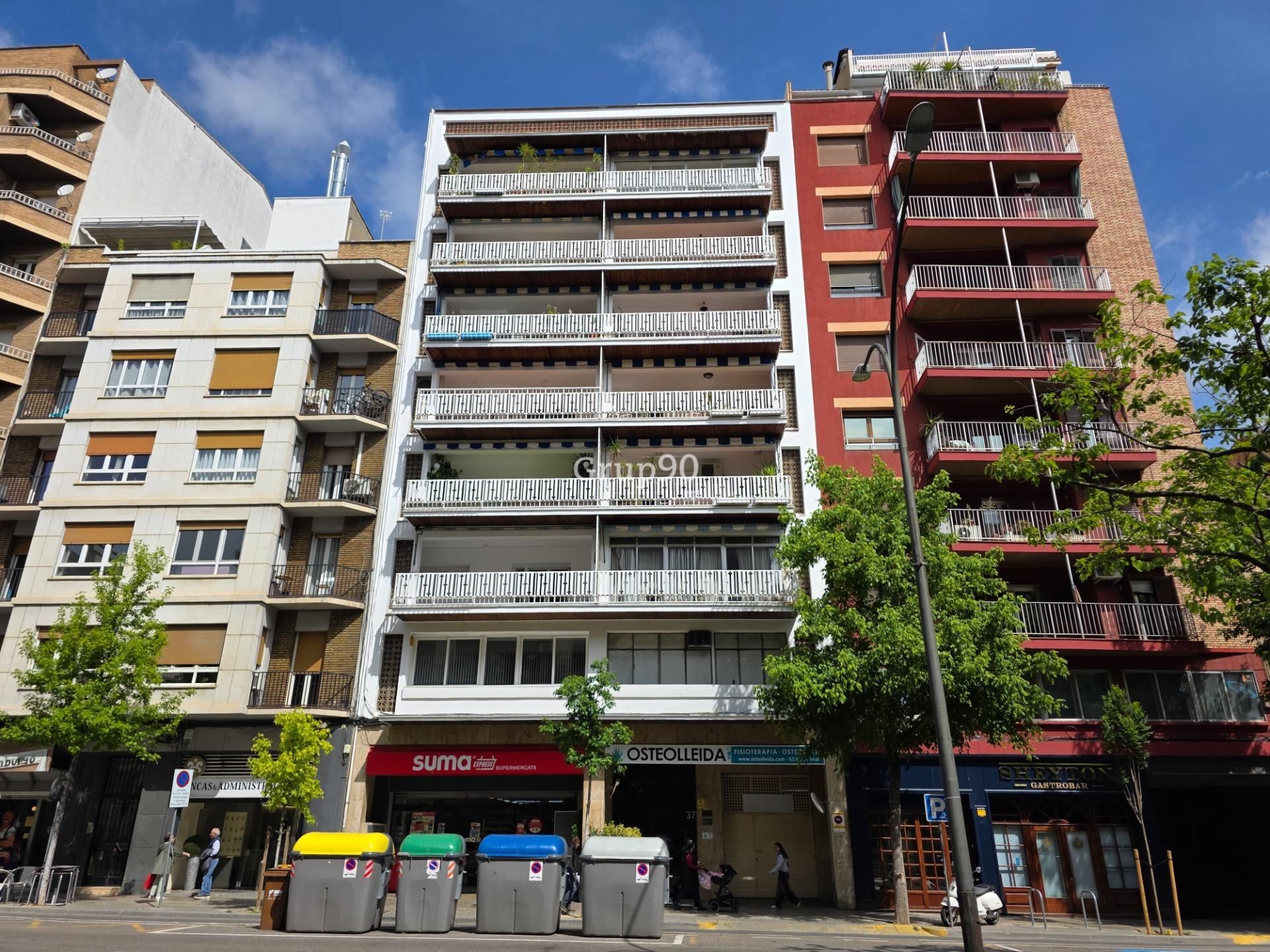 Vista exterior de Pis en venda en  Lleida Capital amb Calefacció