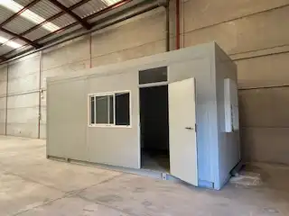 Fabrikhallen zur Miete in Avenida Costa Rica, 111, Cabanes
