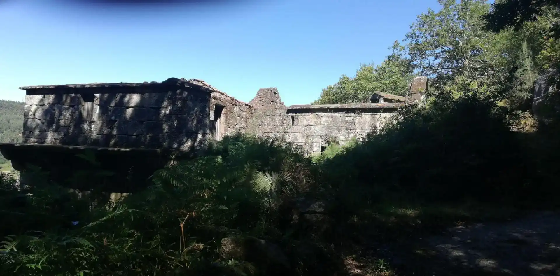 Vista exterior de Finca rústica en venda en Ponteareas amb Jardí privat, Traster i Piscina