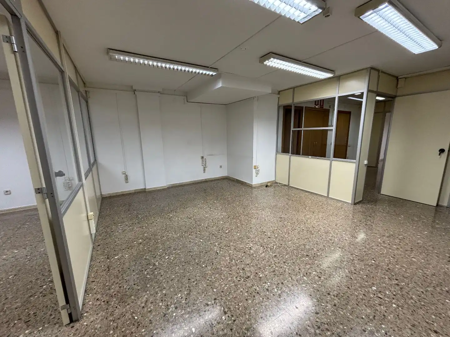 Büro mit Aufzug zum Verkauf in Doctor Cistaré 39, imagen 12
