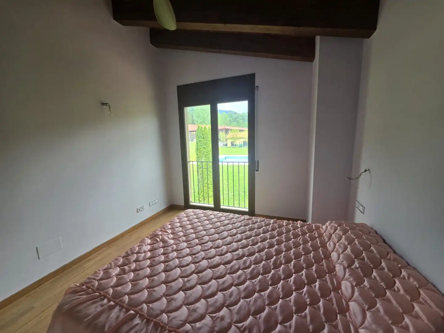 Dormitori de Casa o xalet en venda en Vallfogona de Ripollès amb Calefacció, Jardí privat i Parquet