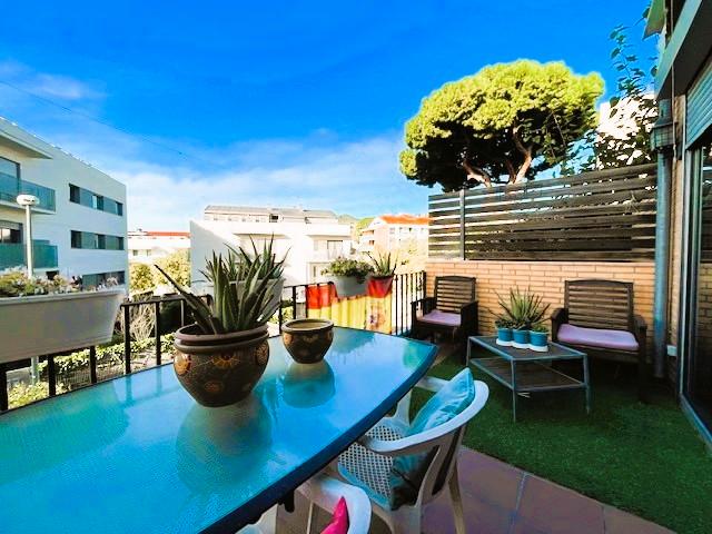 Foto 1 de Casa adosada en venda a Carrer Cruspinera, Tiana, Barcelona