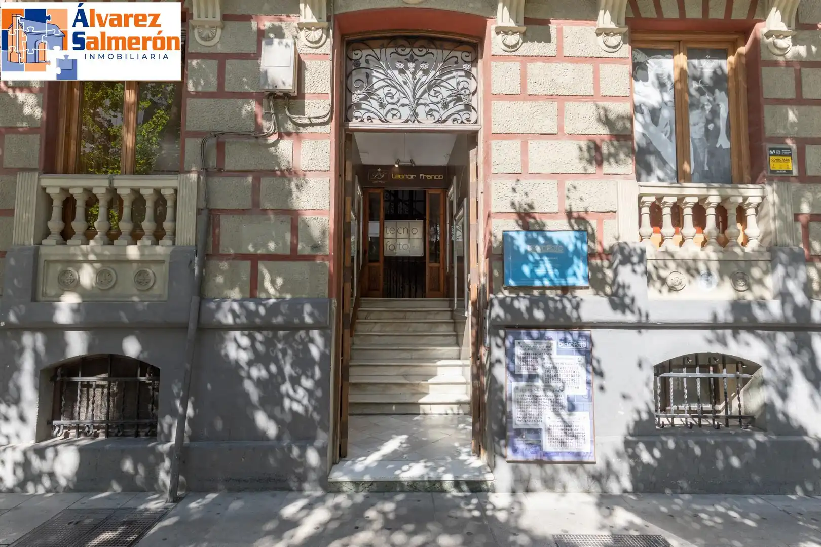 Vista exterior de Piso en venta en Granada