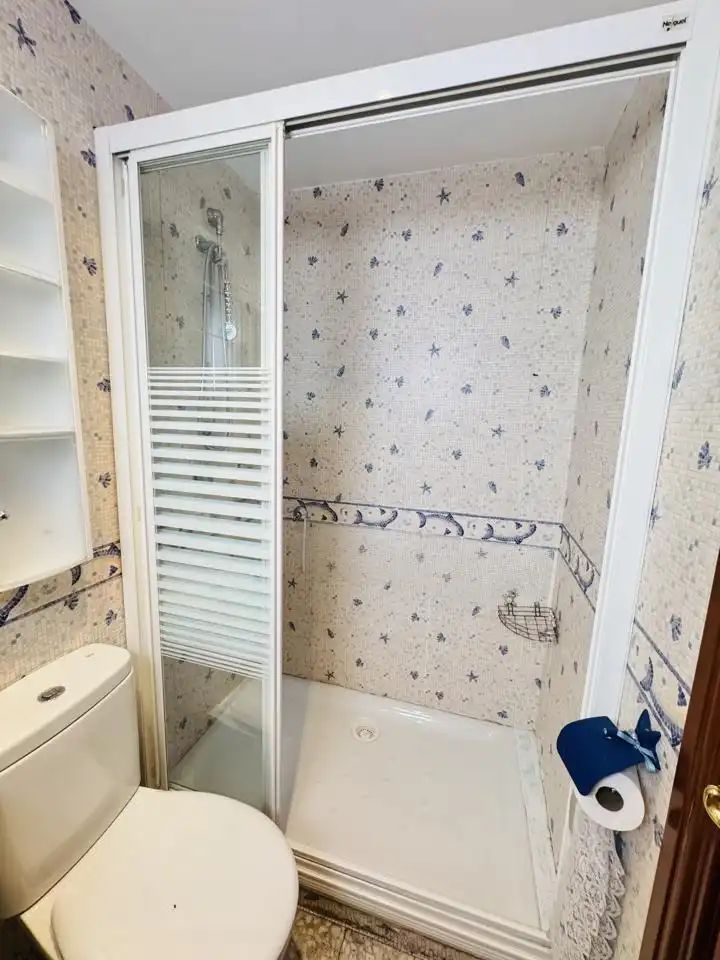 Flat for sale in De Cesáreo Alierta, La Granja