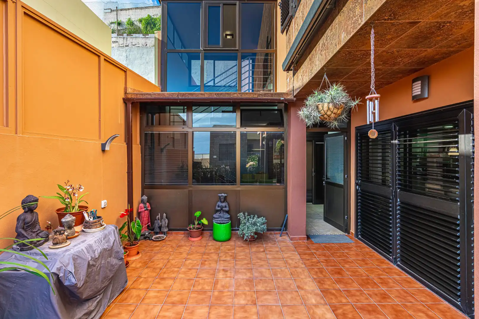Terrace of Detached homes for sale in Los Realejos  with Parquet flooring, Terrace and Storage room