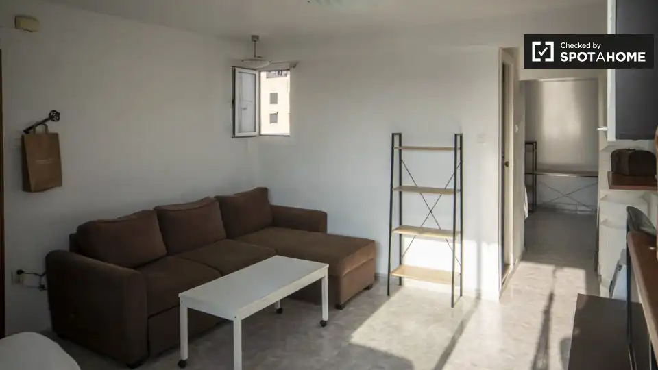 Appartamento con terrazza in affitto a Poblats Marítims, imagen 5