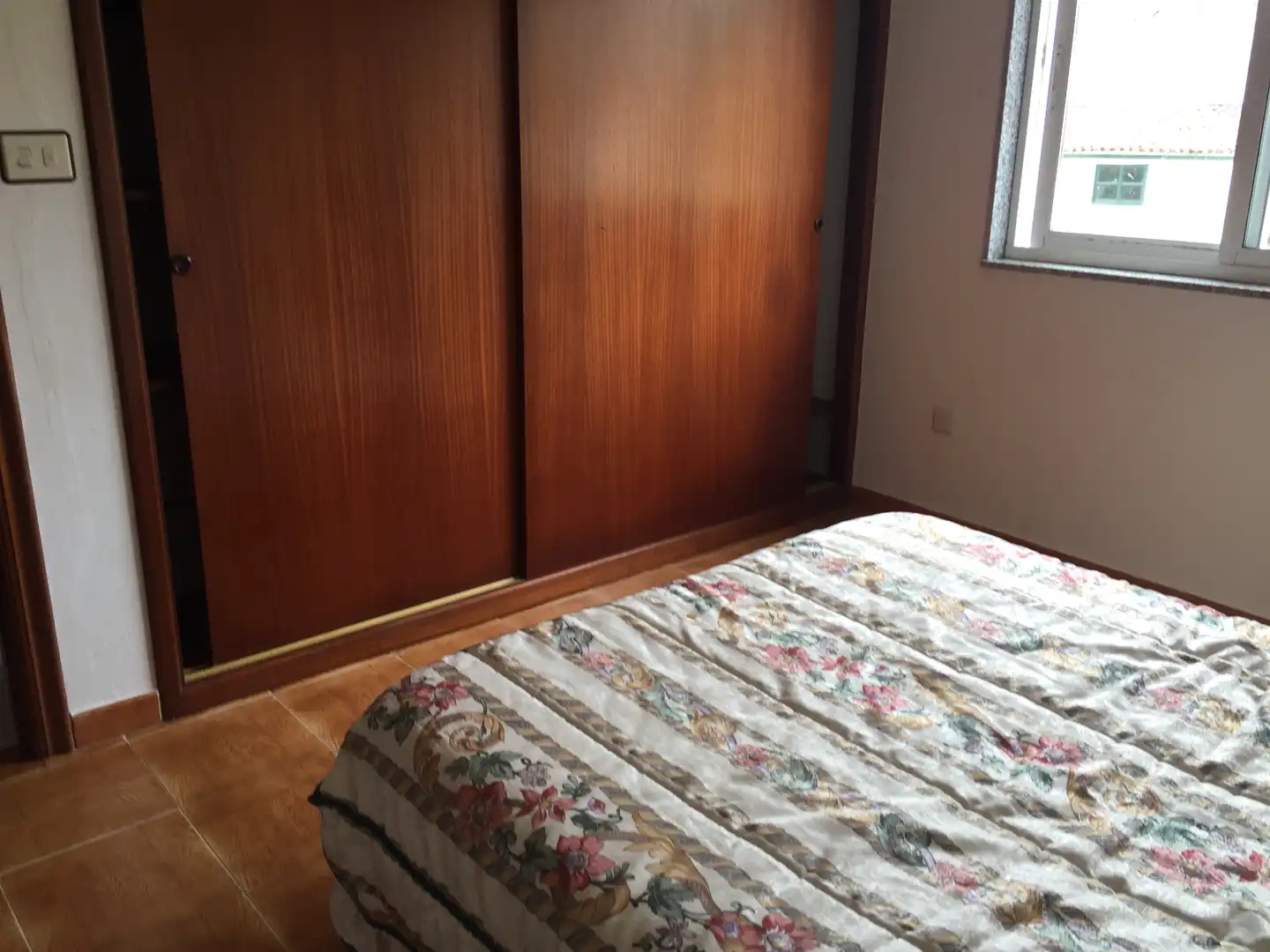 Bedroom of Flat for rent in Santiago de Compostela   with Furnished
