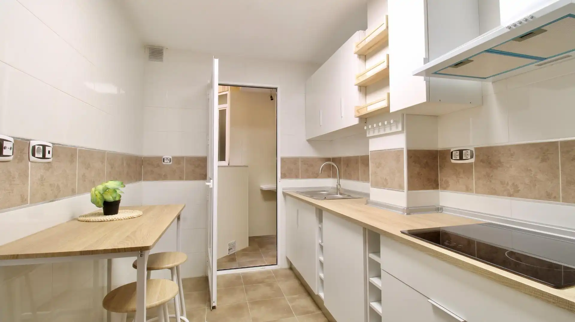 Küche von Wohnung zum Verkauf in Atarfe mit Terrasse und Balkon