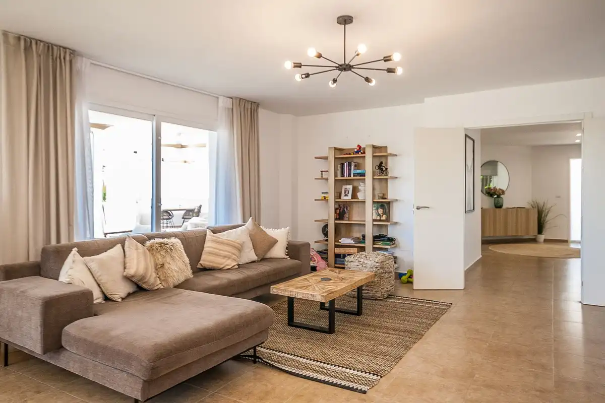Chalet con terraza en venta en Calle Estepona 5, imagen 13