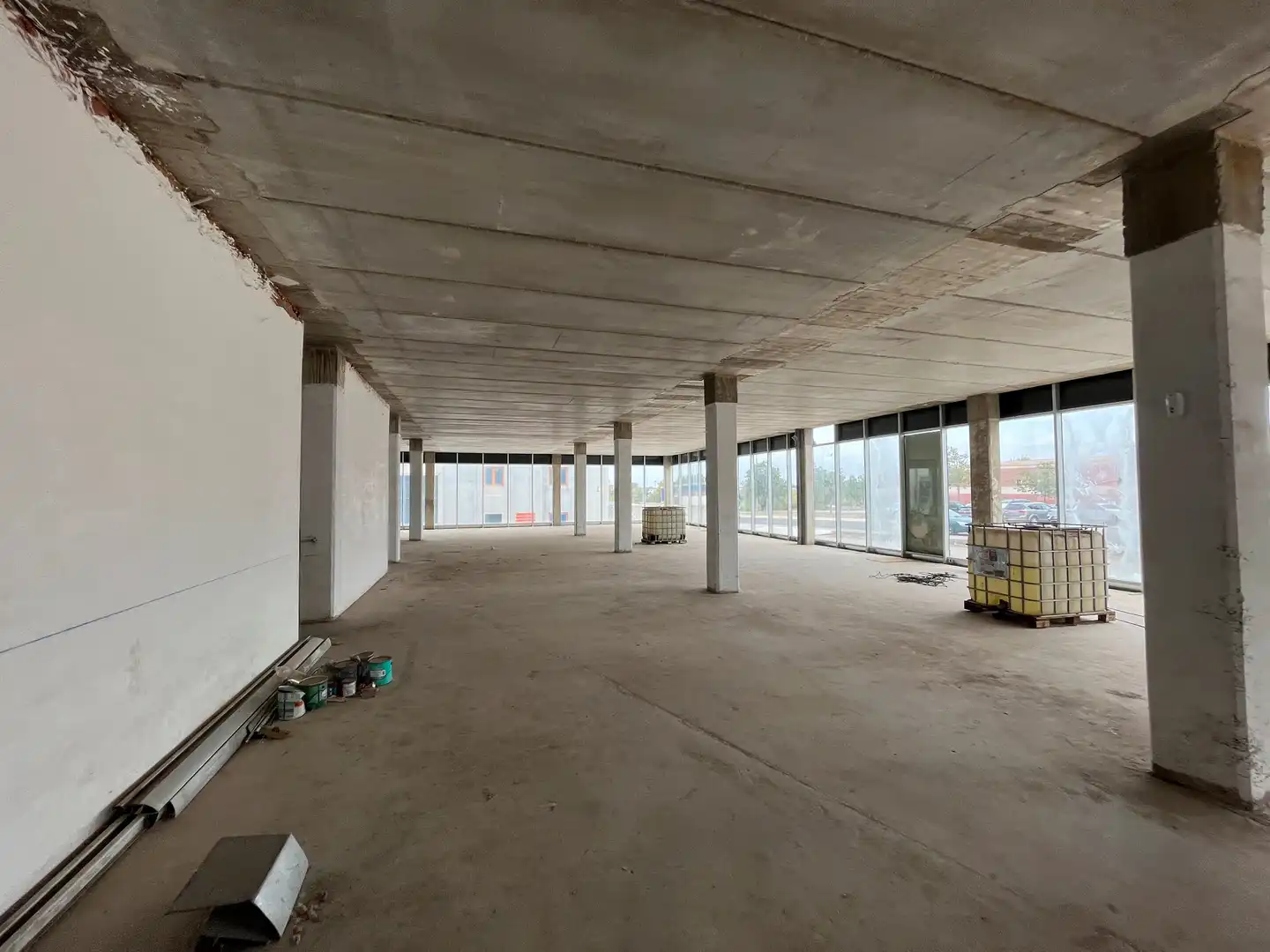 Edificio en venta en Plaça Ramon Folch, Bellpuig