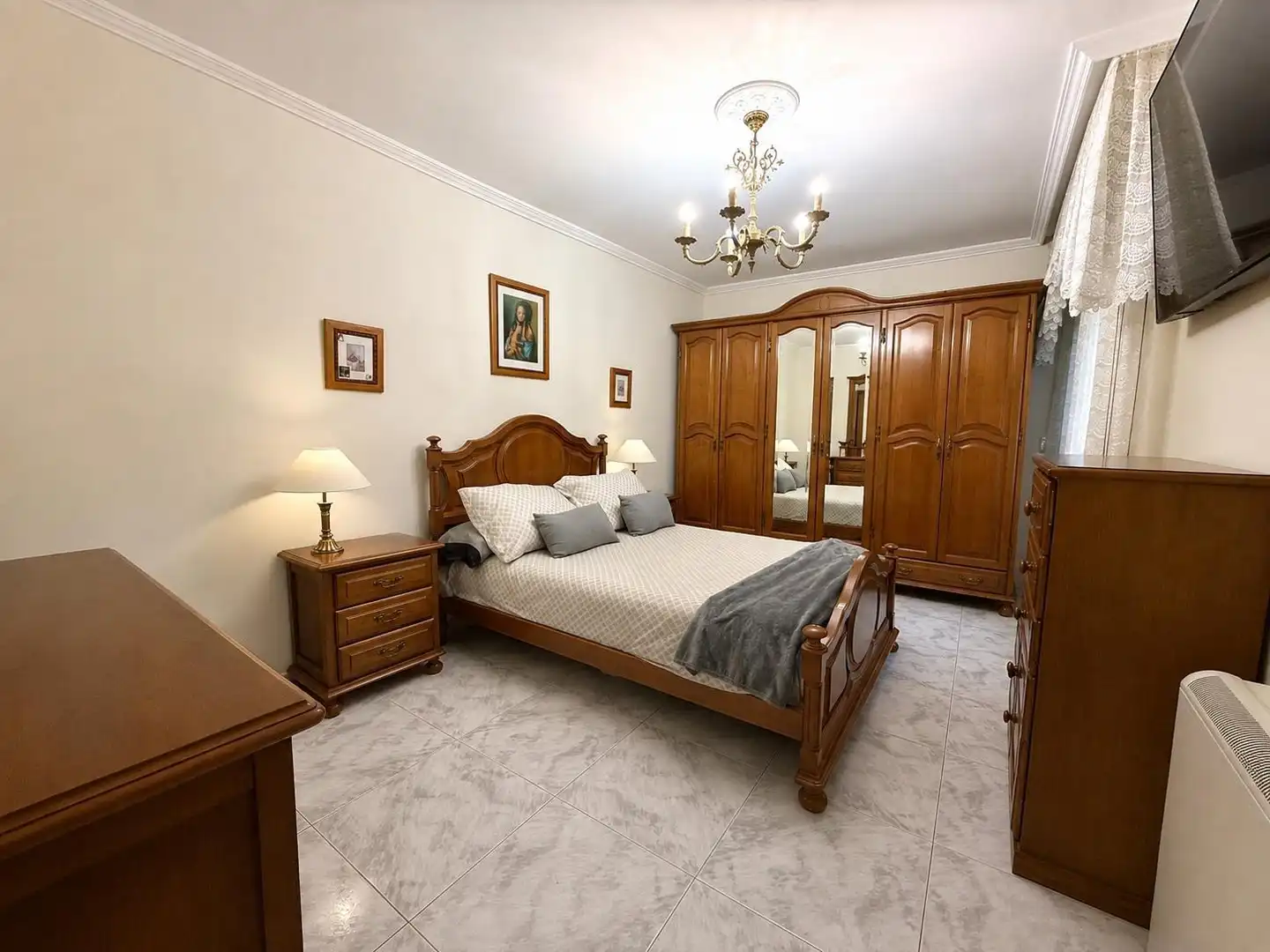 Dormitori de Apartament en venda en A Pobra do Caramiñal amb Calefacció i Traster