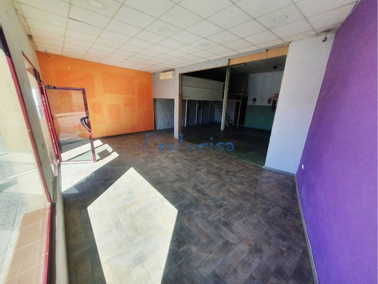 Premises for rent in Moraleja de Enmedio  with Air Conditioner