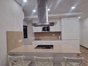 Photo 5 of Flat to rent in Calle León y Castillo, 128, Arenales - Lugo - Avda. Marítima, Las Palmas