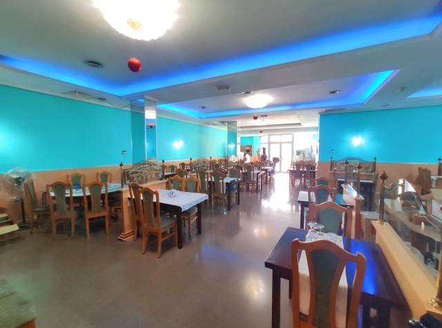 Local comercial en Alquiler en Canovelles