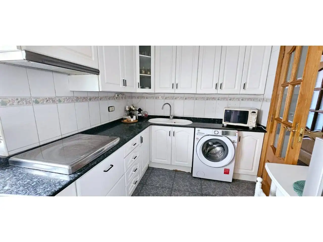 Kitchen of Flat for sale in Casco Urbano