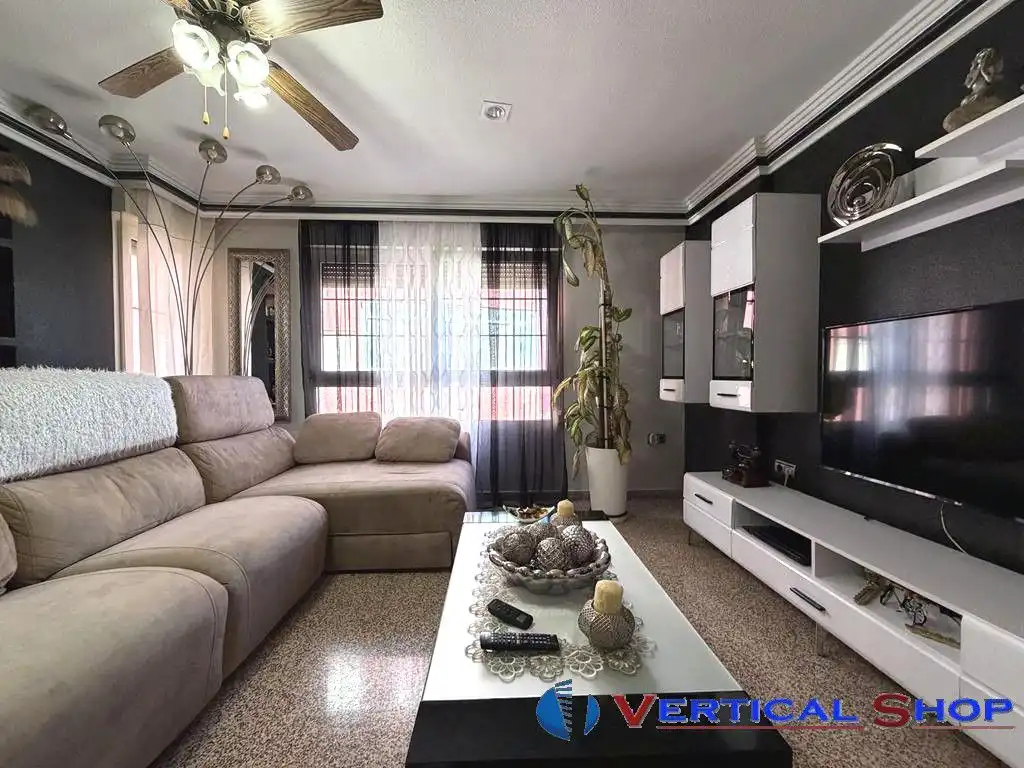 Sala de estar de Piso en venta en Caudete