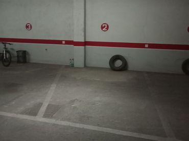 Individuel à vendre à Monzón
