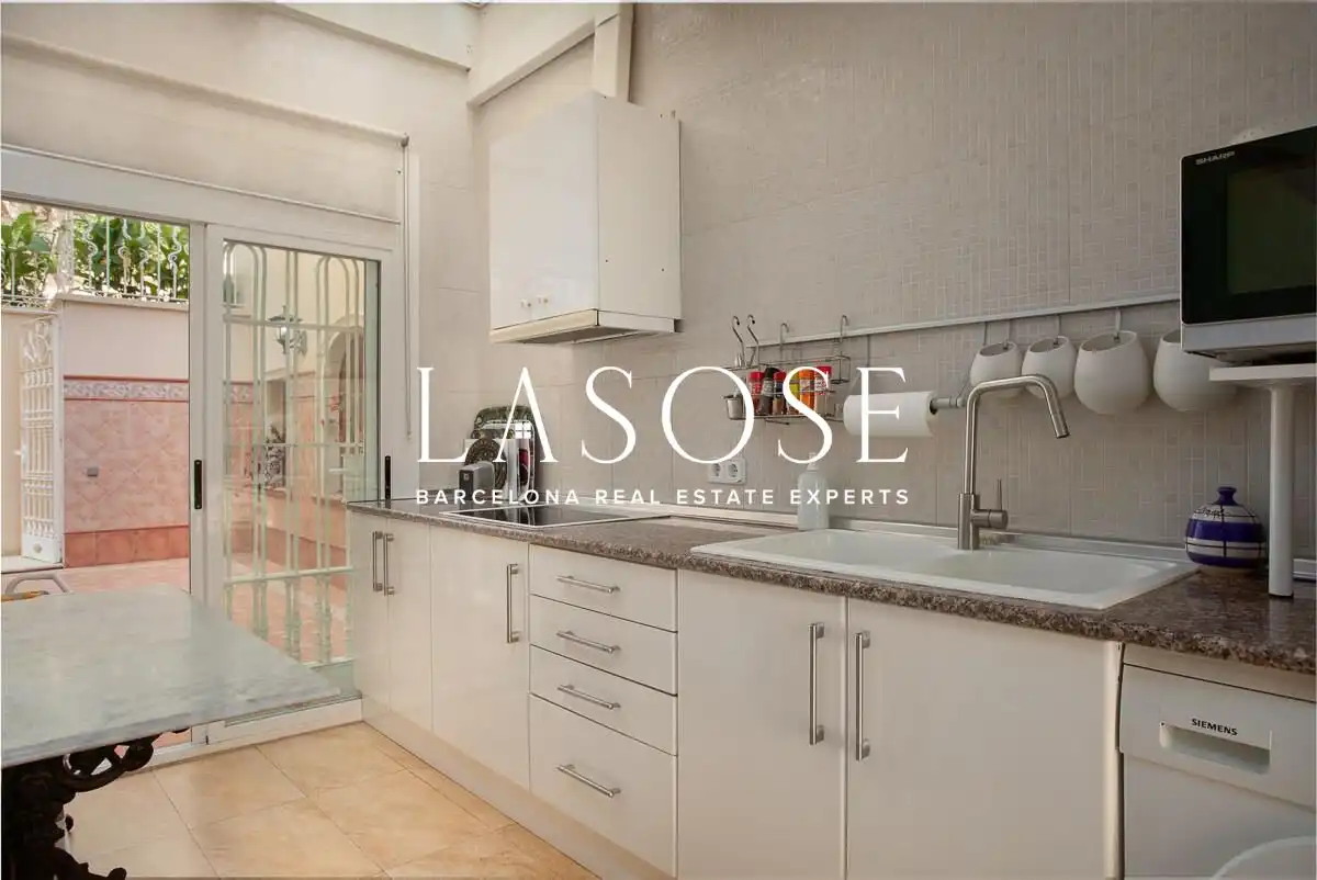 Kitchen of Houses for sale in Arenys de Munt  with Air Conditioner, Private garden and Terrace