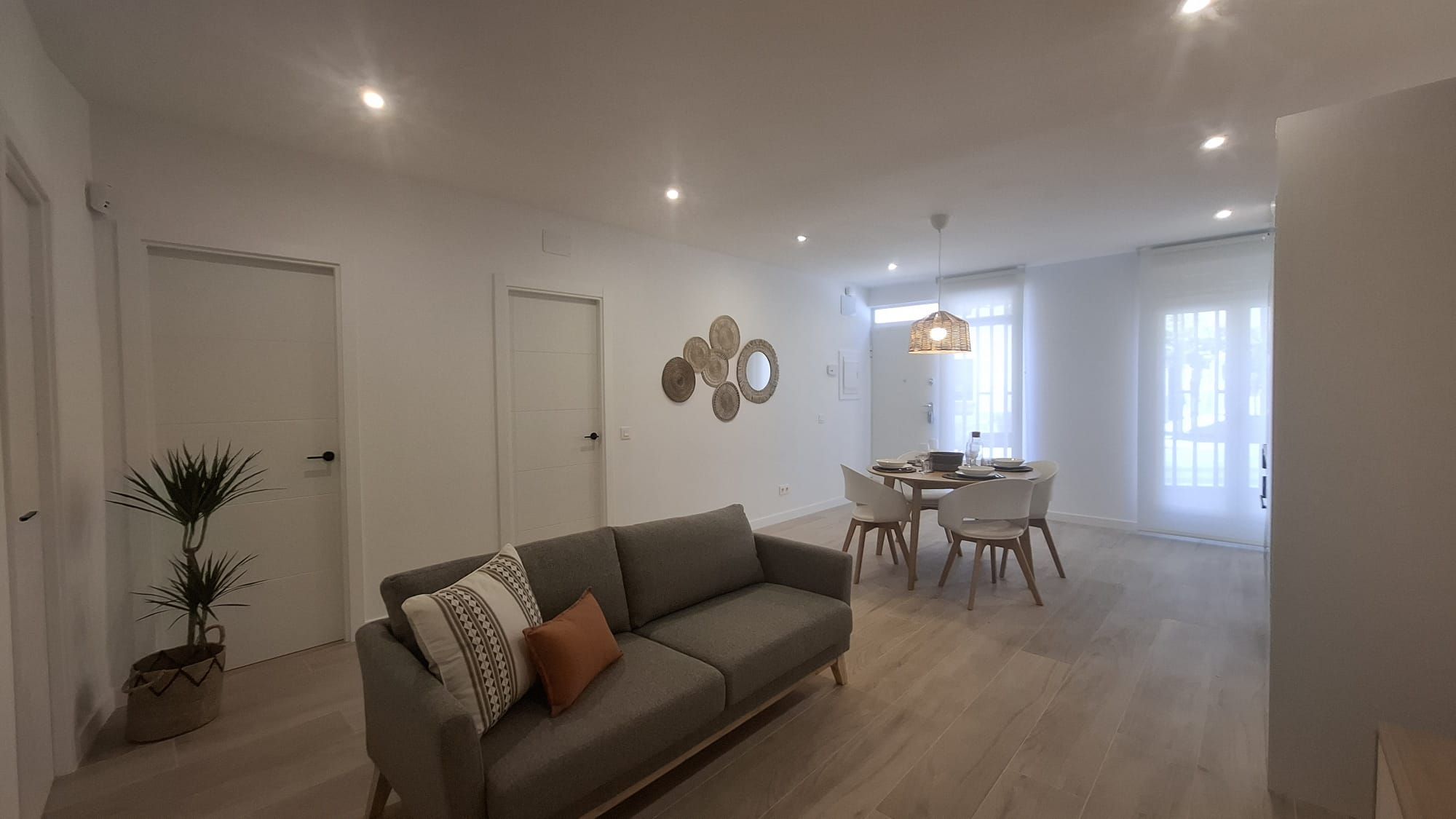 Living room of Flat for sale in  Madrid Capital