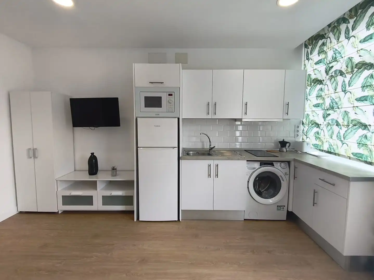 Küche von Wohnung zur Miete in Las Palmas de Gran Canaria mit Parkett, Möbliert und Waschmaschine
