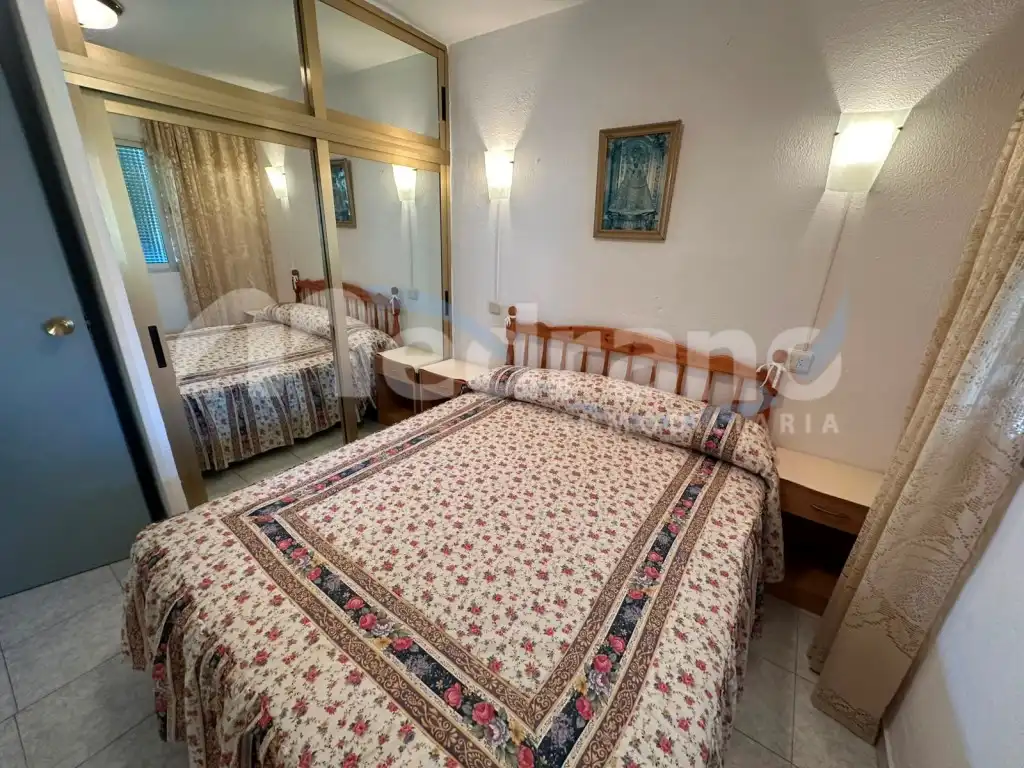 Habitación de Estudio en venta en Benidorm con Jardín privado, Piscina y Piscina comunitaria