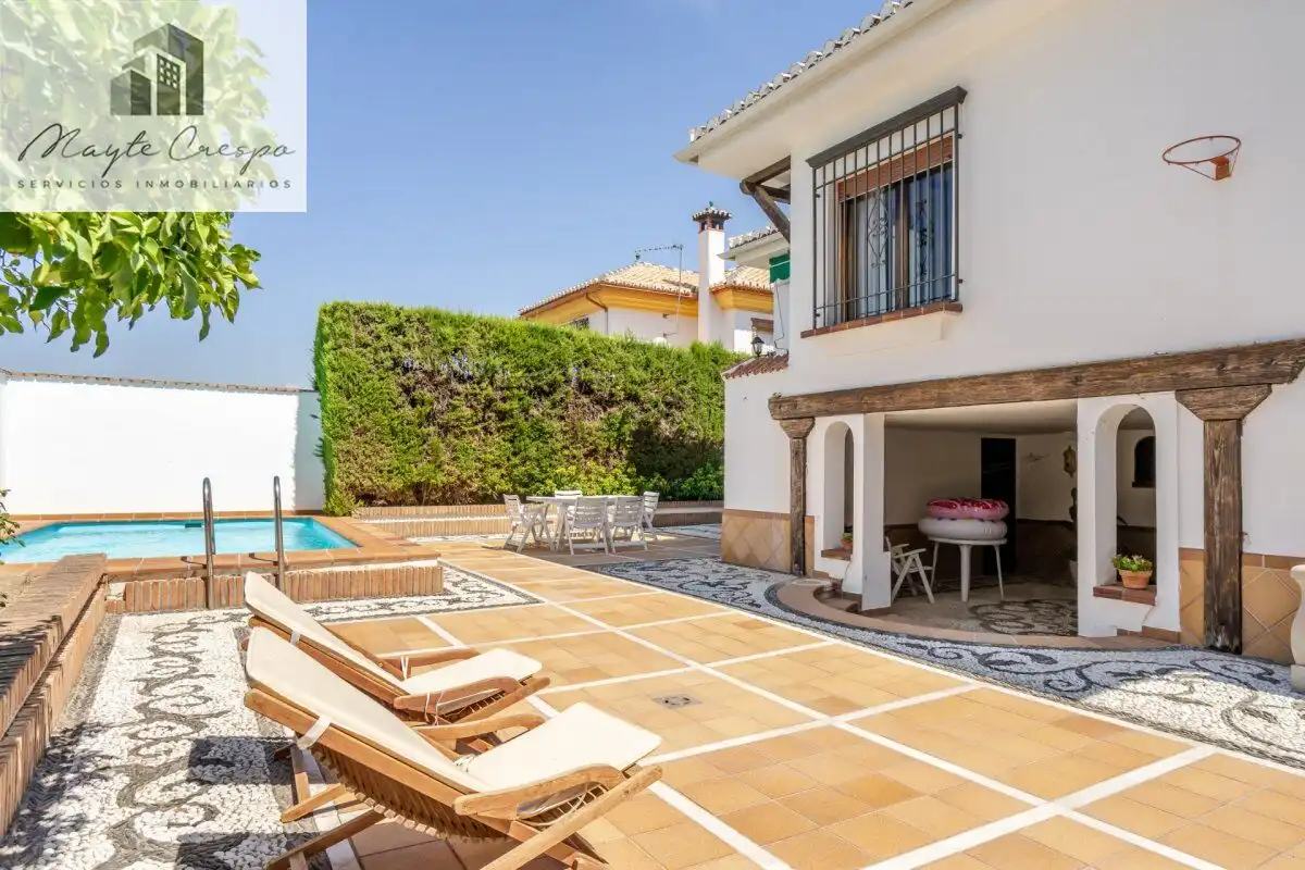 Jardín de Casa o chalet en venta en La Zubia con Aire acondicionado, Calefacción y Jardín privado