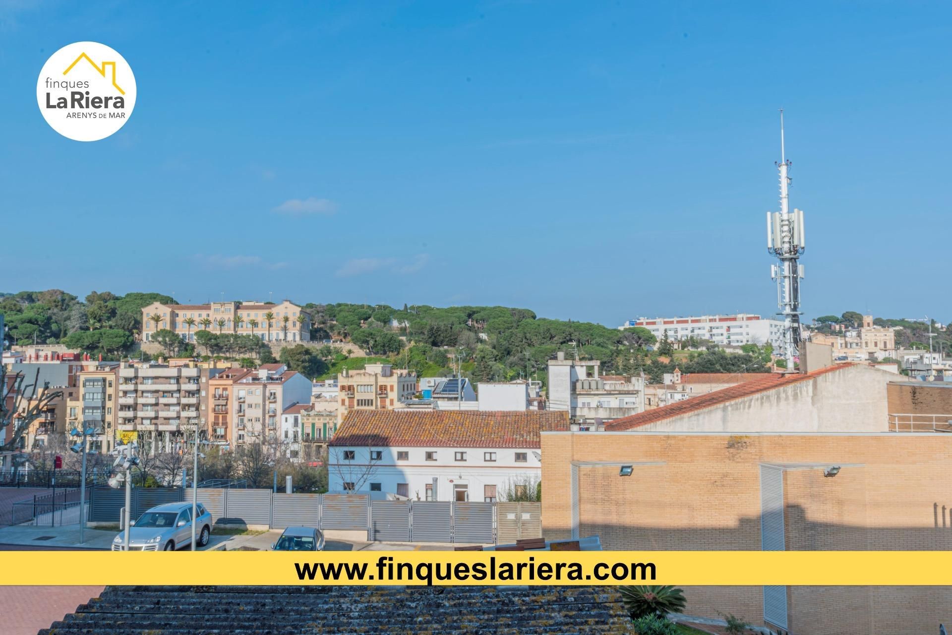 Vista exterior de Piso en venta en Arenys de Mar