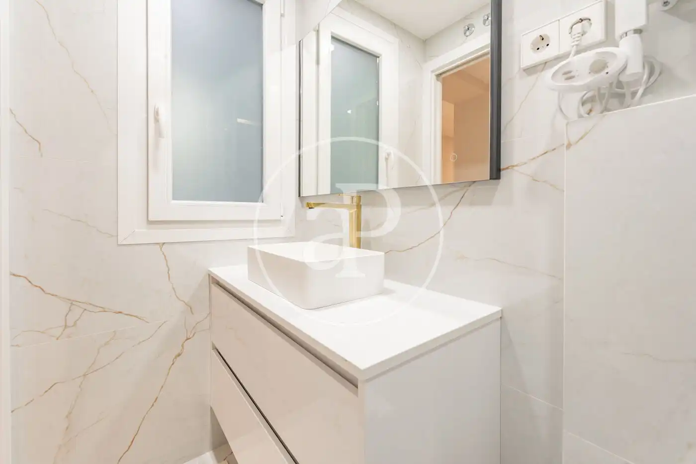 Baño de Piso en venta en Madrid con Aire acondicionado, Calefacción y Trastero