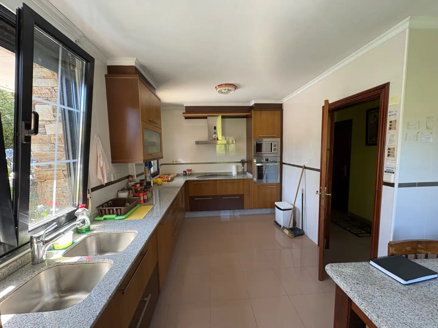 Cocina de Casa o chalet en venta en Cedeira con Calefacción, Jardín privado y Horno