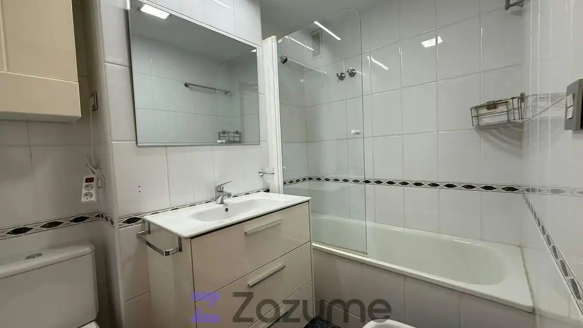 Flat with terrace to rent in C. Fortunato Arias, imagen 21