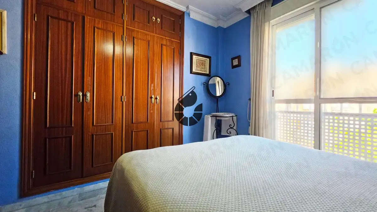 Habitación de Casa adosada en venta en Mairena del Aljarafe con Aire acondicionado y Trastero