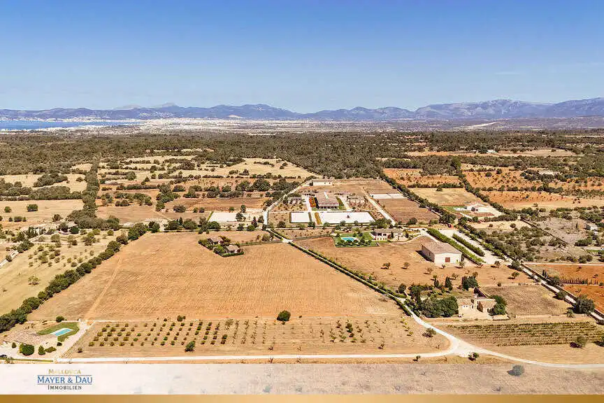 Finca rústica en venta en Llucmajor con Aire acondicionado, Calefacción y Parquet