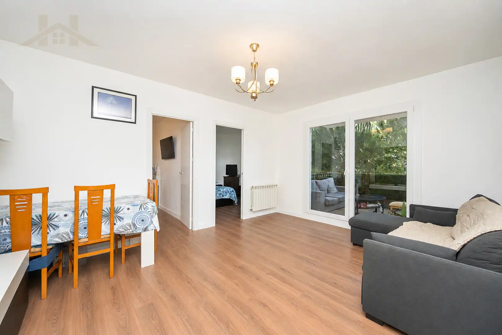 Sala de estar de Piso en venta en Guadarrama con Calefacción, Terraza y Piscina comunitaria